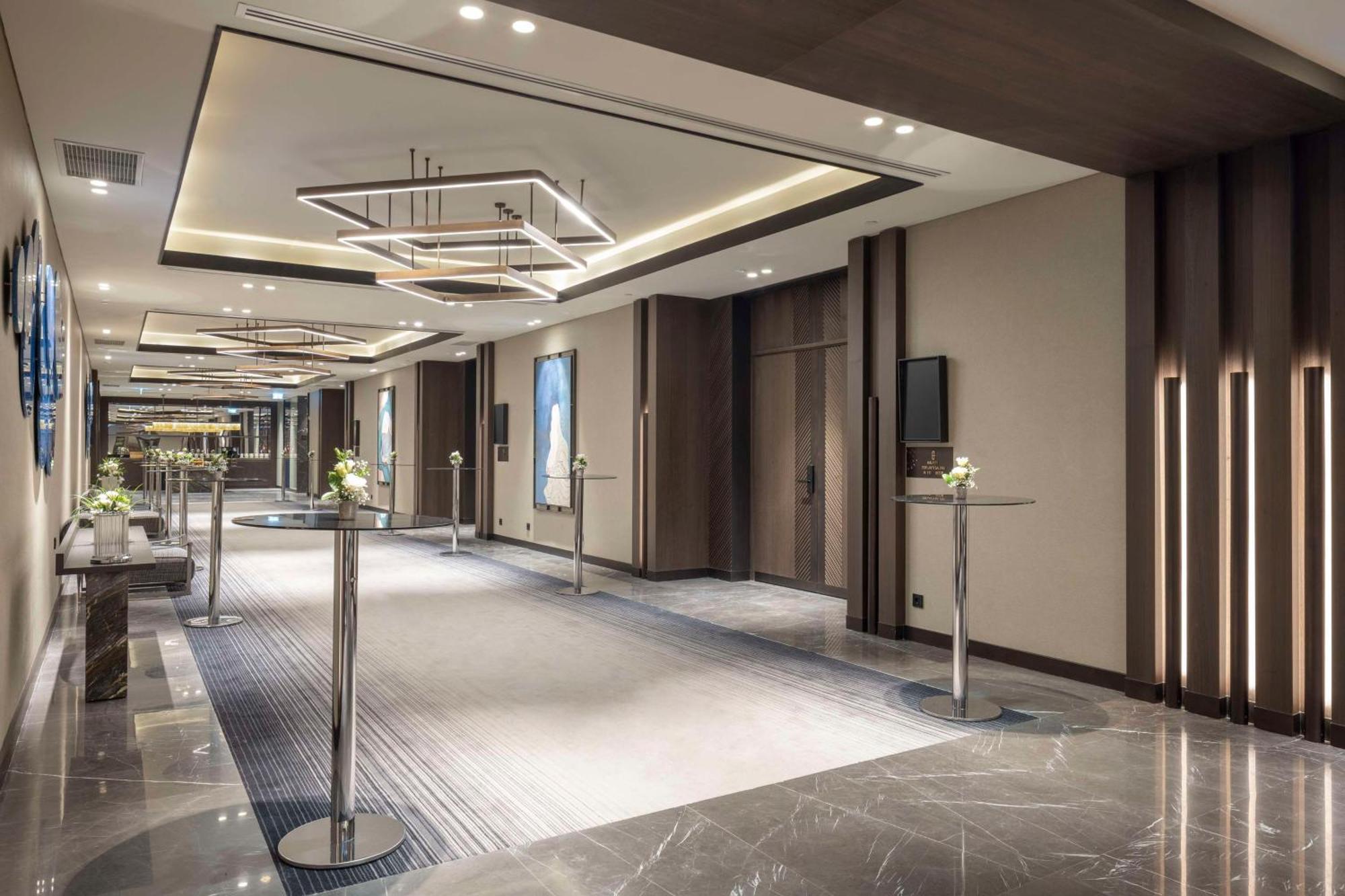 Doubletree By Hilton Sanliurfa Sanlıurfa Exterior foto